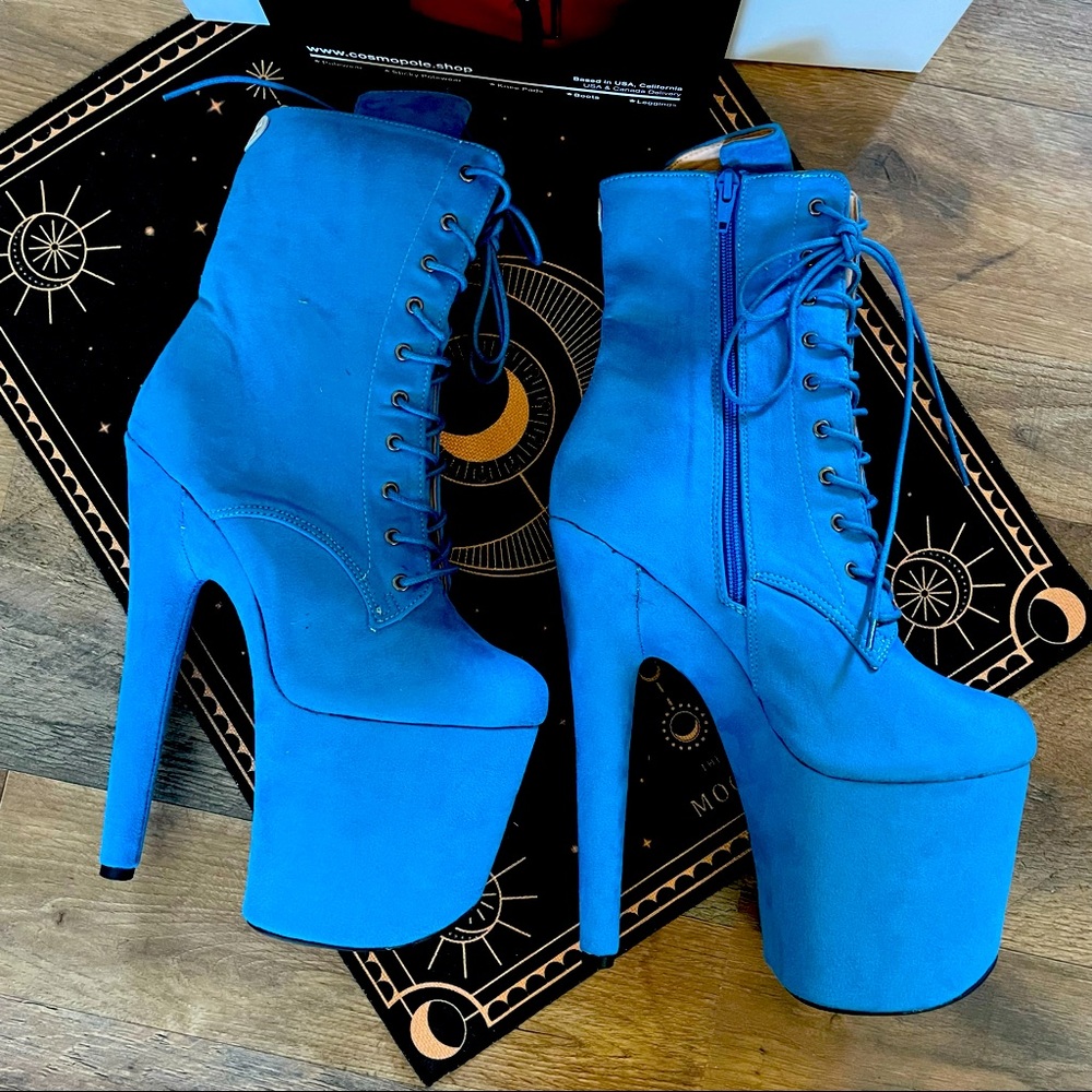 BRAND NEW Cosmopole Ankle Boots 8” sz 8!